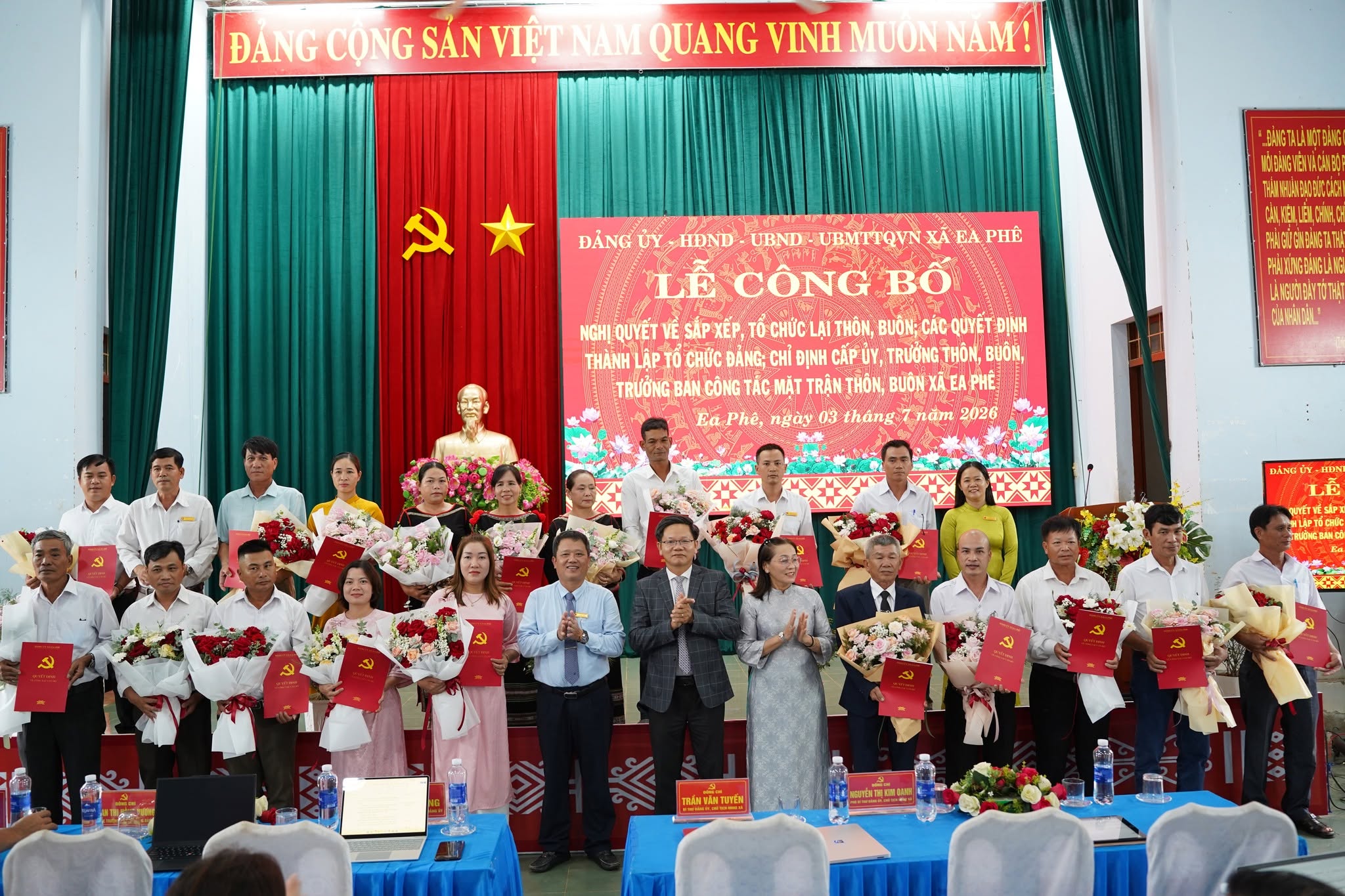 le-cong-bo-3